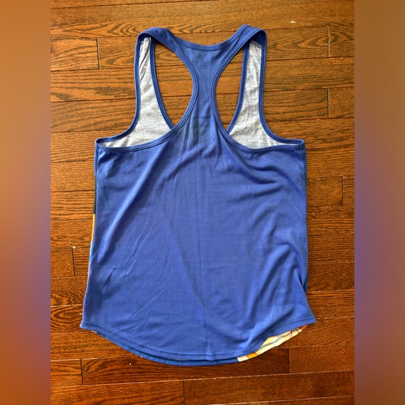 VGUC Hot Topic DISNEY Aladdin Tank Top size small - Picture 6 of 6